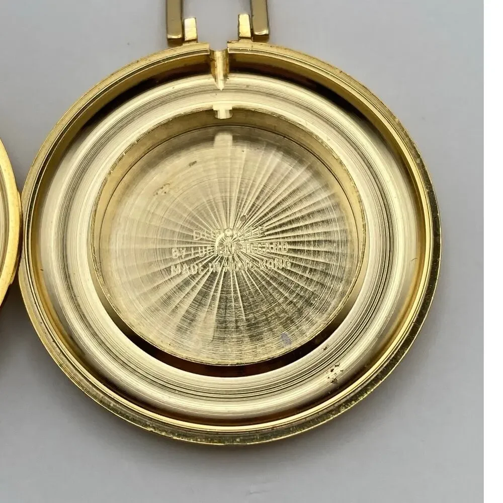 VTG Pocket Watch  Mechanical Bella Suisse Hong Kong 42mm Antimagnetic Runs *Read